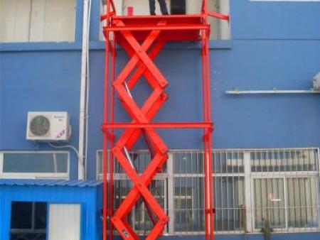 固定(ding)升降(jiang)機